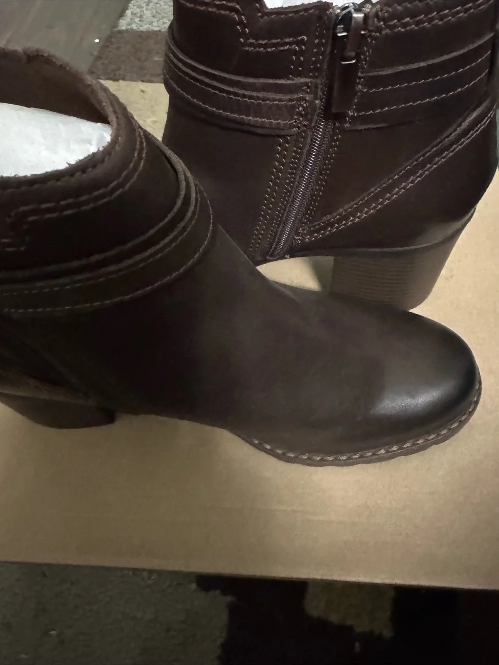 Clarks smooth dark